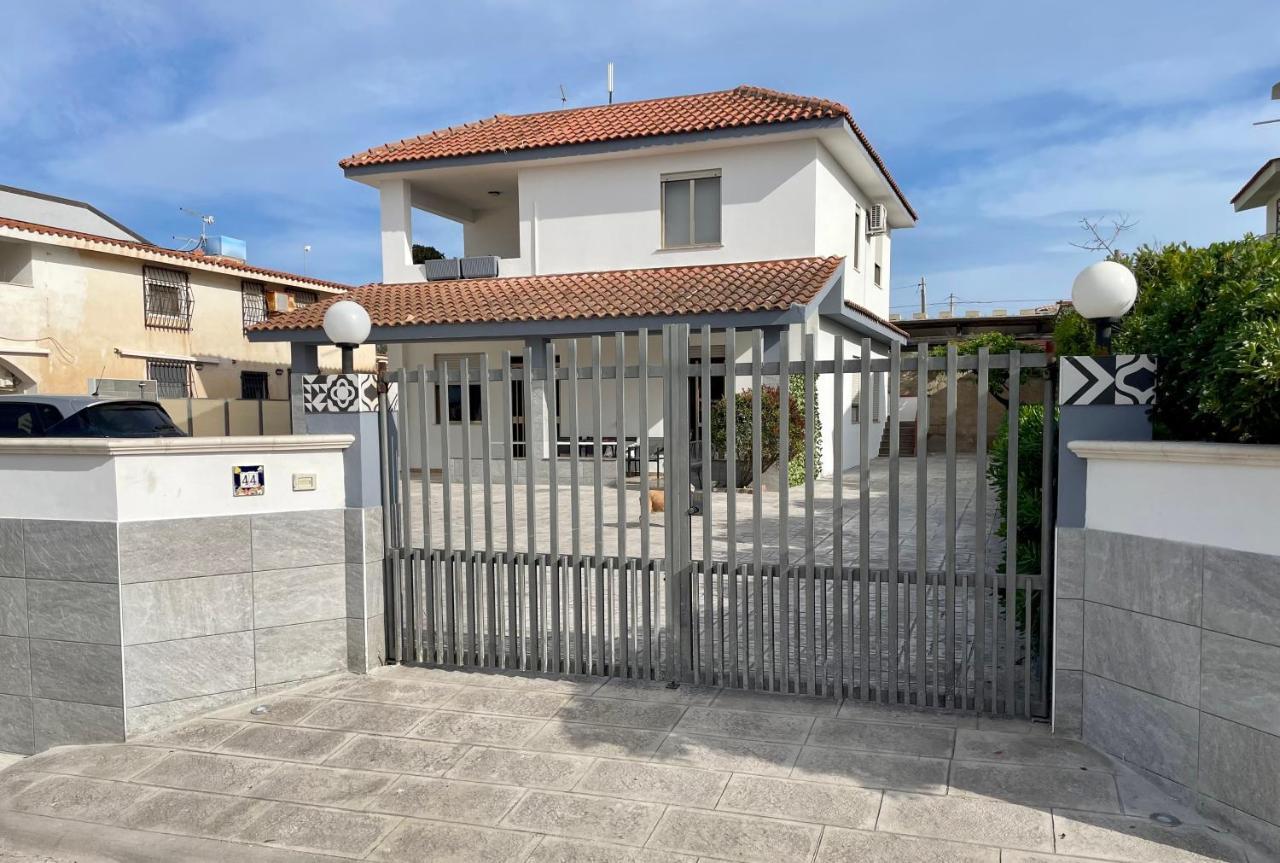 Acquamarina Apartment Marzamemi Exteriör bild